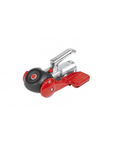 Caravan safety coupling